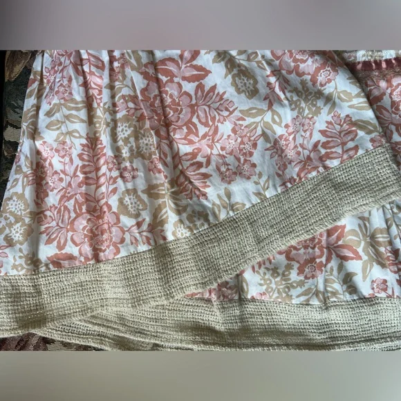 NWOT RARE Country Door A-Line Midi Skirt - Pink and Cream Floral W/Tiers &Burlap